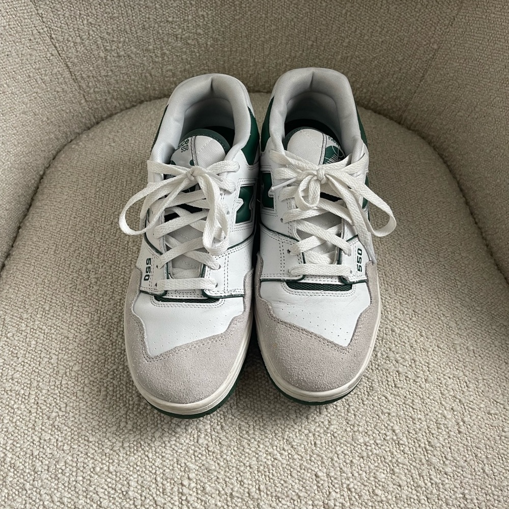 New Balance 550 White Green Women’s 10.5, Men’s 9 With Box